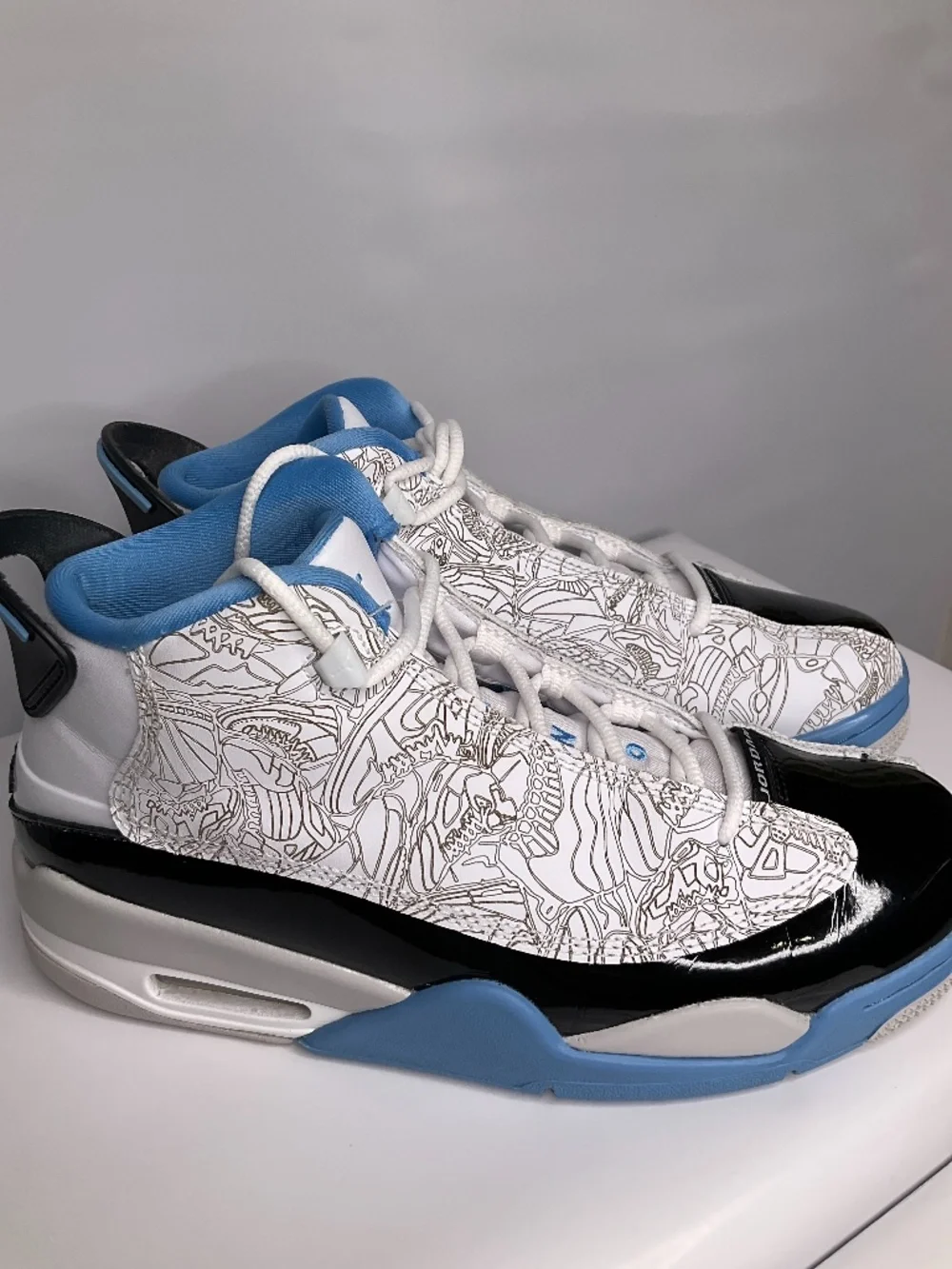 Air Jordan Dub Zero “Legend Blue” US 6.5 Y (DV1360-114)